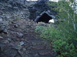 natürliche Lavahöhle